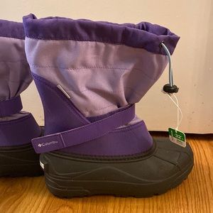 New! Big Girl Size 5 Columbia Snow boots